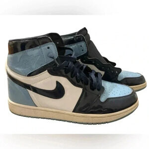 Classic Jordan 1 Retro High 'UNC Patent'